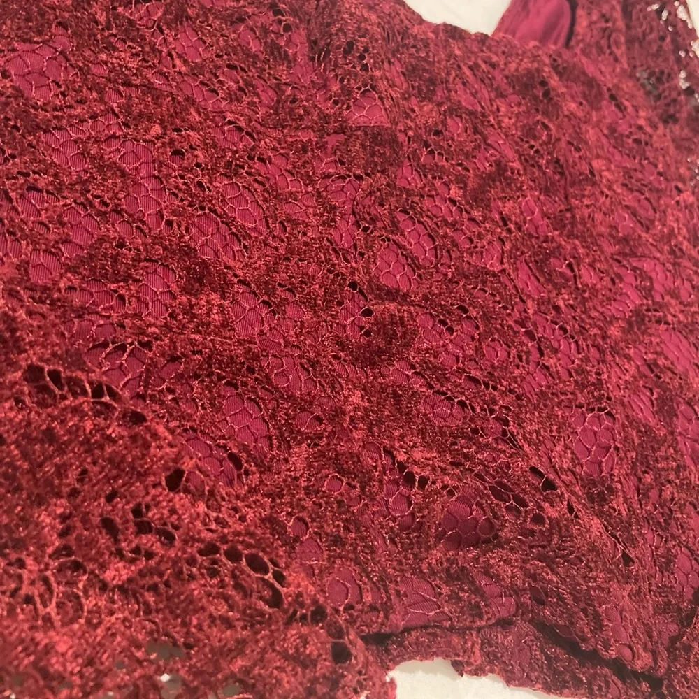 Anthropologie Sweetheart Lace Top Wine Long Sleeve
